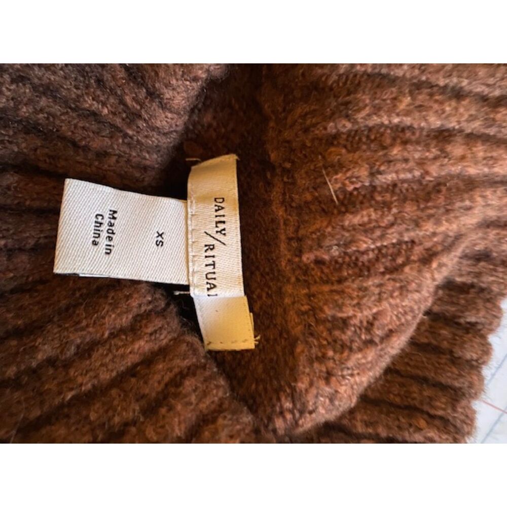 Daily Ritual Sweater XS - Picture 3 of 4